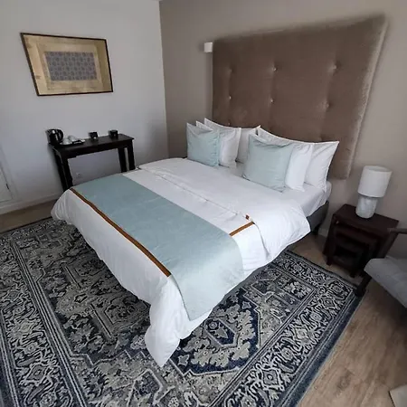 Vogue 23 Boutique Penzion Cascais