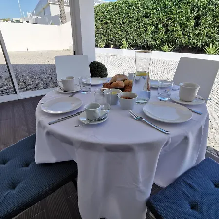 Vogue 23 Boutique Penzion Cascais