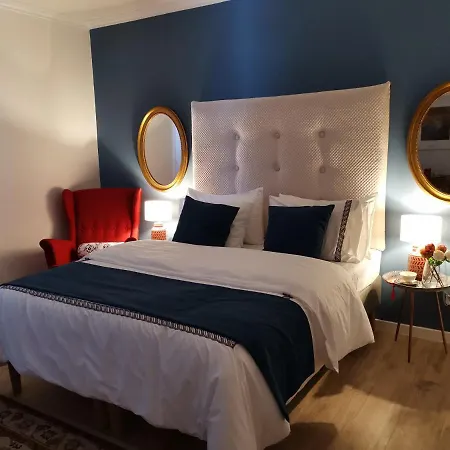 Vogue 23 Boutique In Cascais