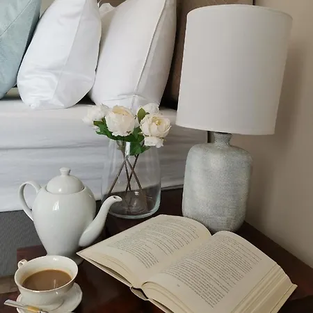 بيت ضيافة Vogue 23 Boutique 4*