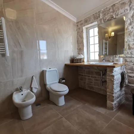 Vogue 23 Boutique In 3*