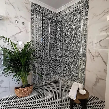 Vogue 23 Boutique 4* كاسكايس